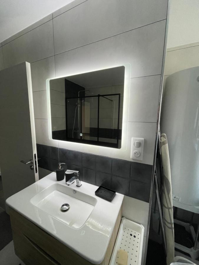 Appartement Dans Maison Avec Cour Et Parc Fresnes-en-Woevre Kültér fotó